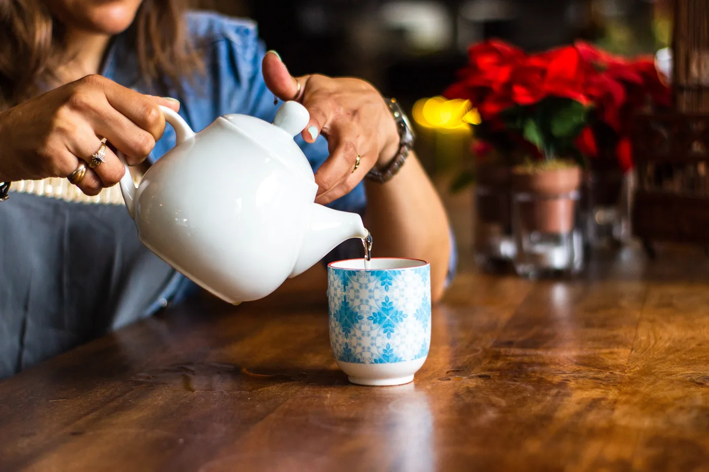 10 hierbas aromáticas anti-edad efectivas y fáciles de conseguir